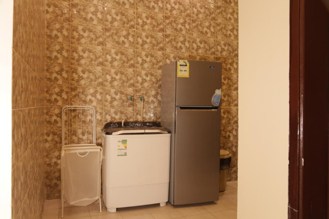 Spacious Apartments At Basla St 3 Mins From King Fahd Stadium Ar Riyad Esterno foto